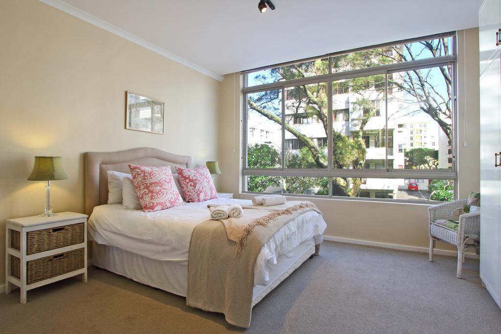 Berkeley Square Apartamento Cidade Do Cabo Exterior foto