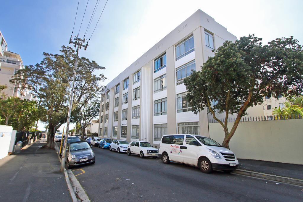 Berkeley Square Apartamento Cidade Do Cabo Exterior foto
