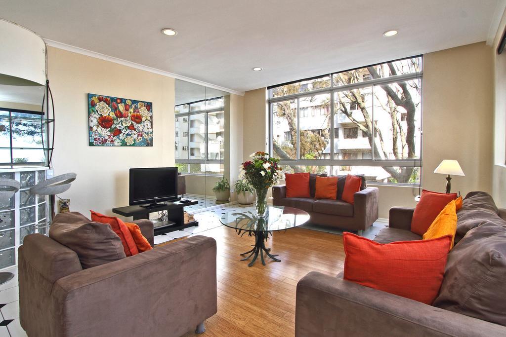Berkeley Square Apartamento Cidade Do Cabo Exterior foto